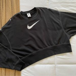 Nike Women’s Oversized Crewneck